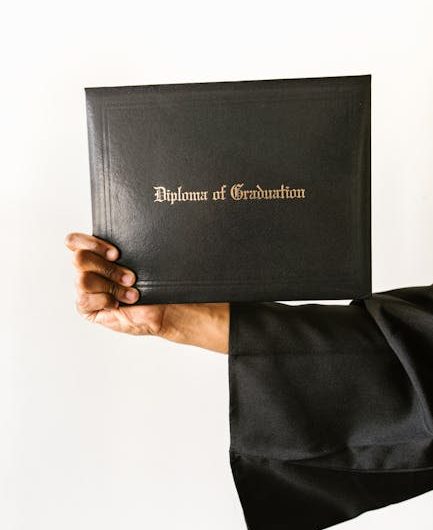 Купить аттестаты 9 класс быстро и без лишних хлопот