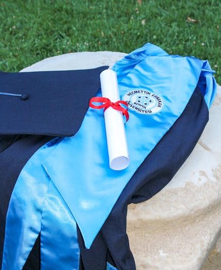 Быстрая покупка аттестата за 9 класс удобно и надежно